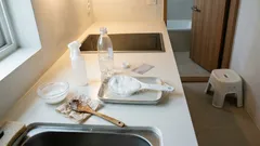 밥풀이 달라붙는 주걱, 새로 사기 전 1시간 랩 팩으로 되살리는 법